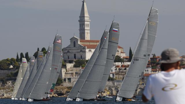 Adris 44Cup