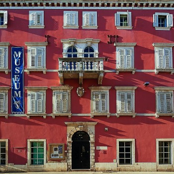 Rovinj - Rovigno City Museum 