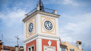 Reconstruction of the town clock’s bronze bells 