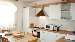 Apartment Jasna (Croatian)